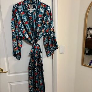 Vintage Disney 100% Silk 2000s Robe